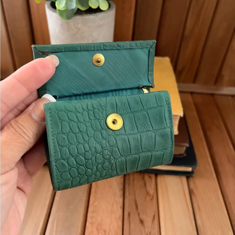 Vintage Buxton Green Croc Embossed Leather Wallet Kisslock Coin Purse - Picture 4 of 9